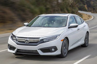 这车已经国产了 丰田大众亚历山大