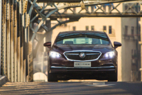 22.58万起的新车上市 帕萨特、皇冠和金牛座要小心了