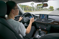 最好卖的中大型轿车 教授试完后有购买建议