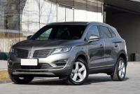 美式豪华SUV大餐，教授教你怎么选！