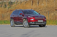 非日韩的SUV  漂亮又好开你会选择谁？