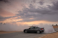 这些能让妹纸尖叫的约炮神器，只要20多万便可落地