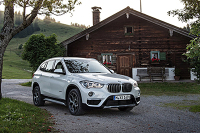 二十多万就能买台空间大得变态的宝马SUV？你让日本车怎么卖？