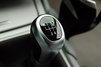 因为穷吗？国产车咋都是手动挡