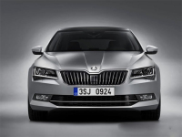 持币20万要大空间迈腾？TA显然更有吸引力