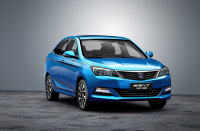 悦翔V7 1.0T上市 “小宝马”能否拉动长安下半年销量？