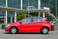 价格才是王道 人生第一辆车4万多就选它们！