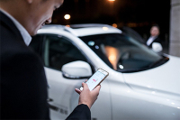 一键呼叫豪车座驾还有大量购车优惠？英菲尼迪真是太任性了