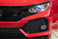 没有其他汽车敢说不服，这是20万内最快颜值最高的紧凑型车！