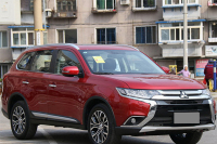 这款SUV国产以后只要十几万，奇骏虎躯一震