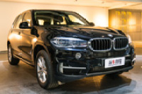 70多万能买到的SUV公路之王 是宝马X5 并且是35i