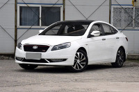 还买什么雅阁凯美瑞，这些国产空间更大配置更高价格还不到10万