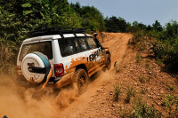 谁说豪车才有乐趣？告诉你十来万的车也很好开