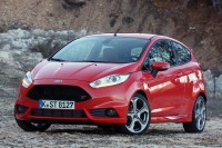 能接娃又能下赛场，最低不到20万就能享受这些好车！