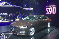 36.98万起，沃尔沃S90长轴距版正式上市！直面PK E级，5系，A6L！