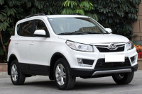 这台后驱SUV只要5万多，而且还是大厂出品