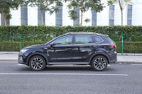 一样的轴距，为什么他的车要比我的要宽敞多了？