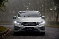 售价降低还换装1.5T 这款合资轿车不输思域