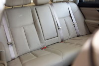 这个牌子的车坐着像移动沙发 但也随之出现了一个问题