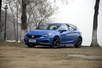 看不上飞度?那不妨看看这些10几万的牛逼车型!