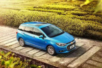 不到10万！实用且养车成本低的人生第一台车