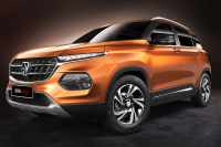 一款6万元SUV与美女的爱情故事...