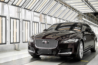 轴距超3米，车重却只有1.5吨，奇瑞捷豹路虎用的是什么秘方？