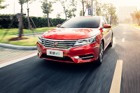 不是我吹！这款8万多起的国产爆款真能挑战合资车...