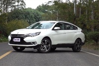 新车试驾：10万出头的个性SUV到底如何？