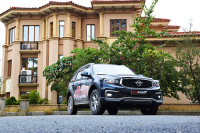 都说自主SUV动力操控差 这款车上市后就啪啪打脸