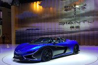 0-100公里时速只需4.9秒 国货超跑你认为值多少钱？