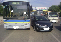 修车赔钱都只是小事！“怼”错车可就麻烦大了