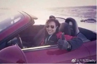 谢谢妈妈 是你给我勇气开上了跑车
