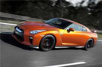 太刺激了...只要一半的价钱这车起步能秒杀超跑！