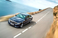 月入过万的你为什么每天踩摩拜而不是开奔驰？