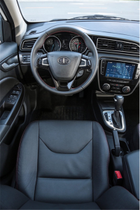 新骏派D60 5.69万起超值上市 卡纳瓦罗成首位车主