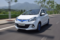 要买使用成本低的代步车？虎哥试过之后觉得买它挺好