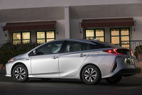 油耗低、动力强还有买车补贴！那为啥我还没买这些车？