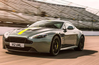V8与V12的咆哮 阿斯顿·马丁Vantage AMR发布