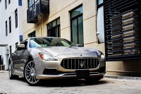 媳妇说这车买排气送叉子 我左手就是一嘴巴子