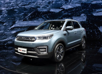 这两款SUV小弟卖10万而大哥只要8万 小弟牛在哪儿？