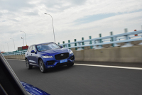 这款SUV完爆BBA，媲美跑车还能中度越野？一试便知！