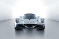 合法上路的F1 阿斯顿·马丁Valkyrie