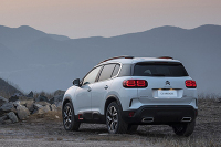 20万最豪华的SUV？空间佳配置好还有高回头率