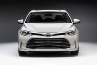 雷克萨斯ES将挂丰田标？可能逼得皇冠停产！