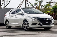 不到10万买帅帅的掀背车？本田家的、大众家的怎么选