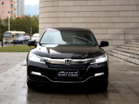 比丰田更省的混动系统 本田雅阁配置解析