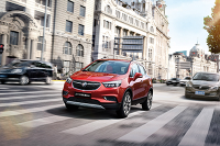 美韩系这两款10多万的SUV都挺帅的，选谁好呢？