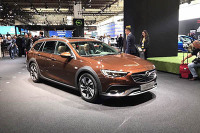 2017法兰克福车展:跨界英速亚Country Tourer