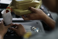 学会这招，月薪5000养辆豪华车一点问题没有。